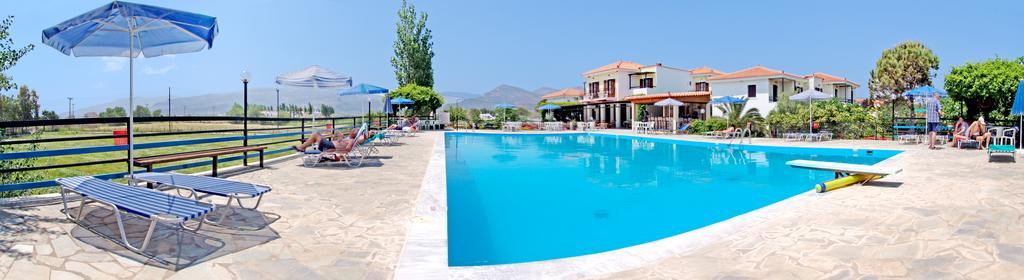 Hotel Pela 스칼라칼리오니스 외부 사진